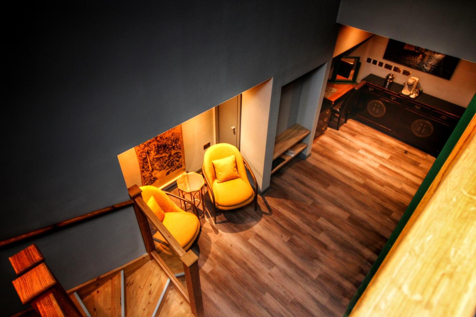 Pinnacle Suites Hotel Каус Екстериор снимка