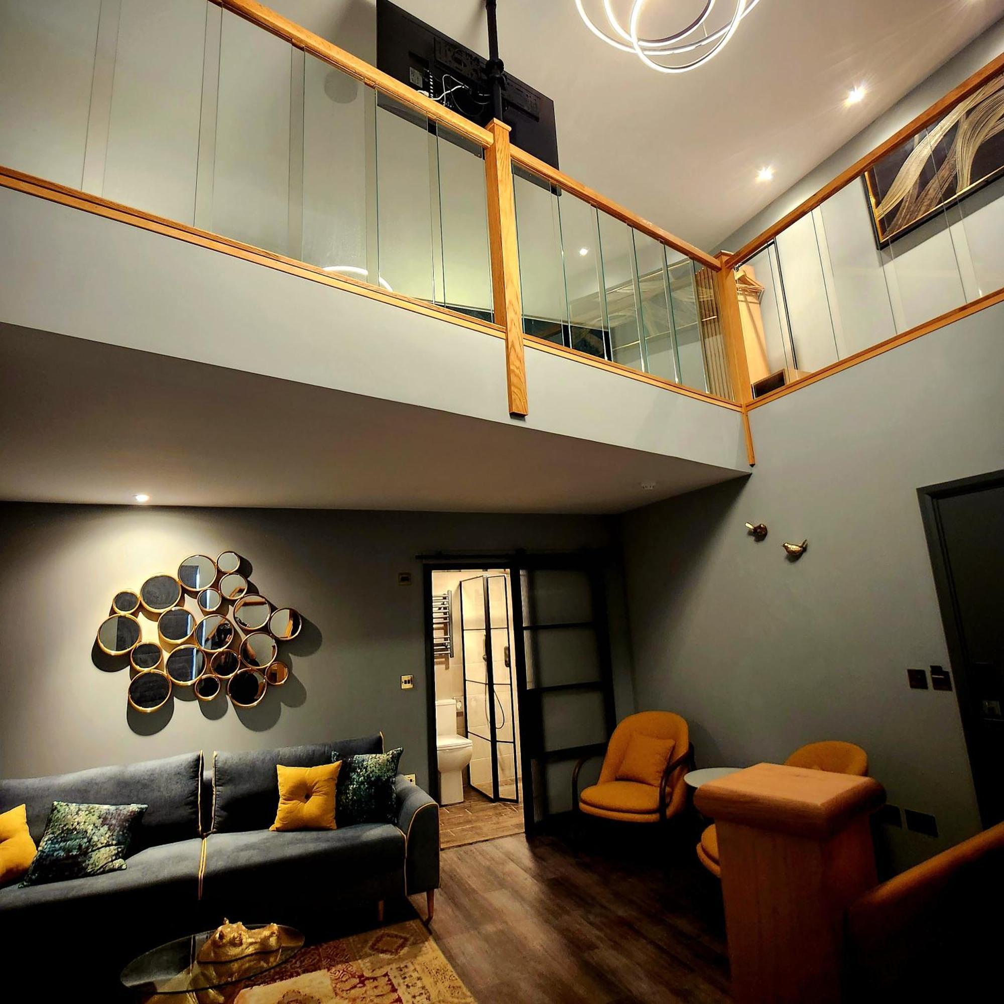 Pinnacle Suites Hotel Каус Екстериор снимка